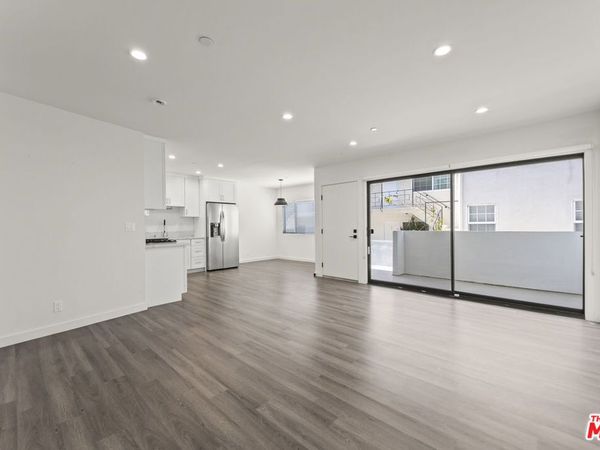 1254 9th Street, Unit C, Santa Monica, CA 90401