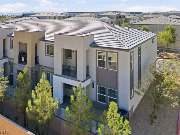 8038 Roughcut Avenue, Las Vegas, NV 89113