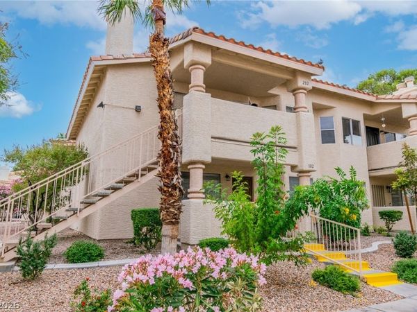 924 Falconhead Lane, Unit 202, Las Vegas, NV 89128