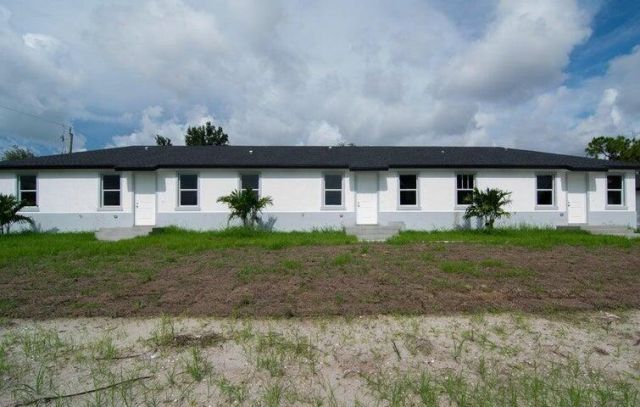 260 W Rotonda Blvd W W, Unit 3, Rotonda West, FL 33947 Photo