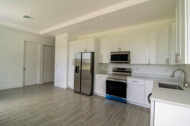 260 W Rotonda Blvd W W, Unit 3, Rotonda West, FL 33947 Photo