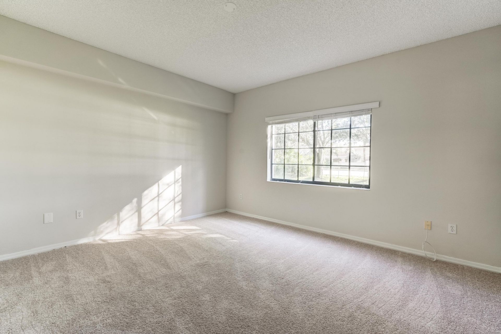 4685 N Haverhill Road, Unit B8, West Palm Beach, FL 33417 Photo