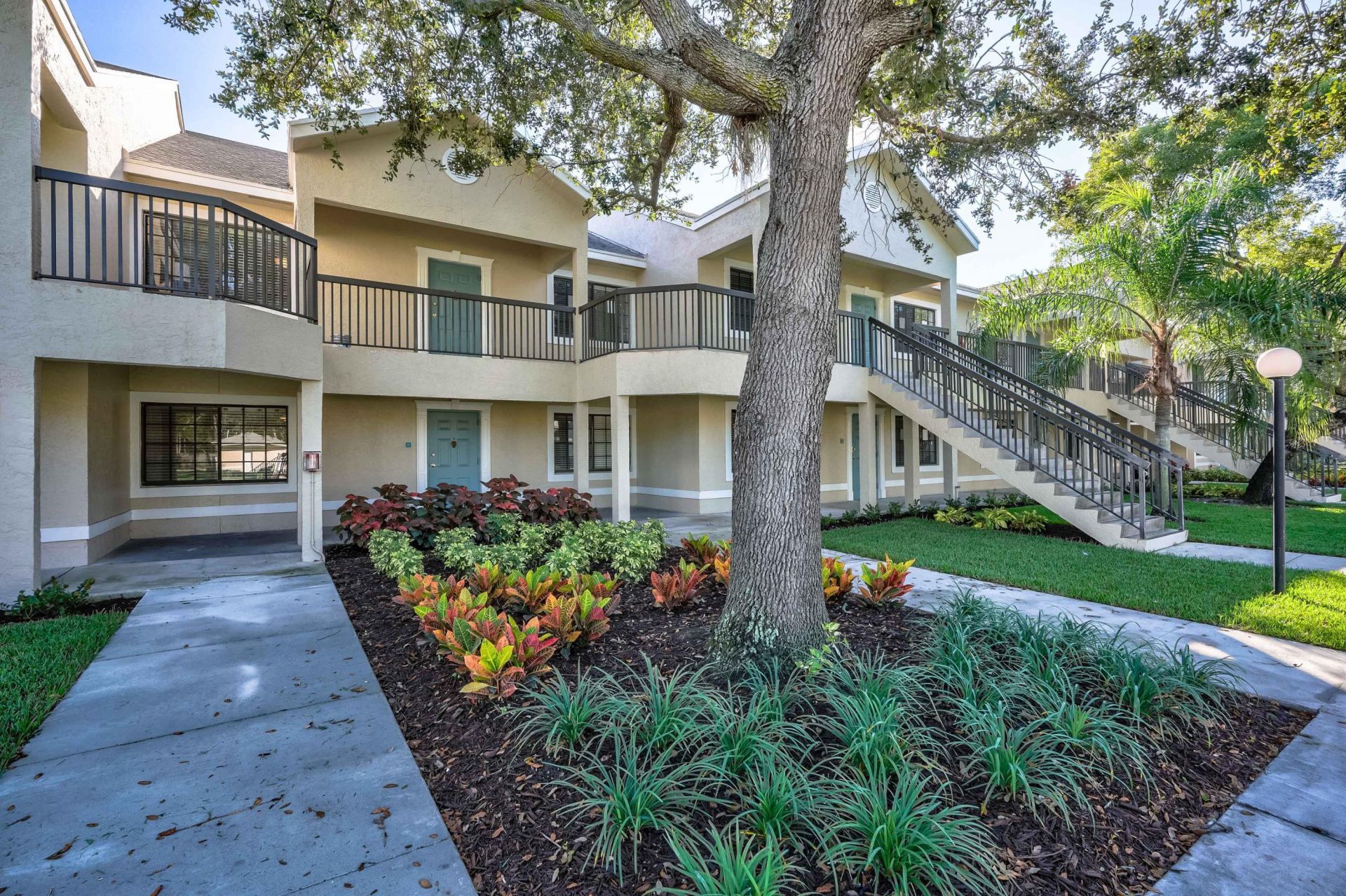 4685 N Haverhill Road, Unit B8, West Palm Beach, FL 33417 Photo