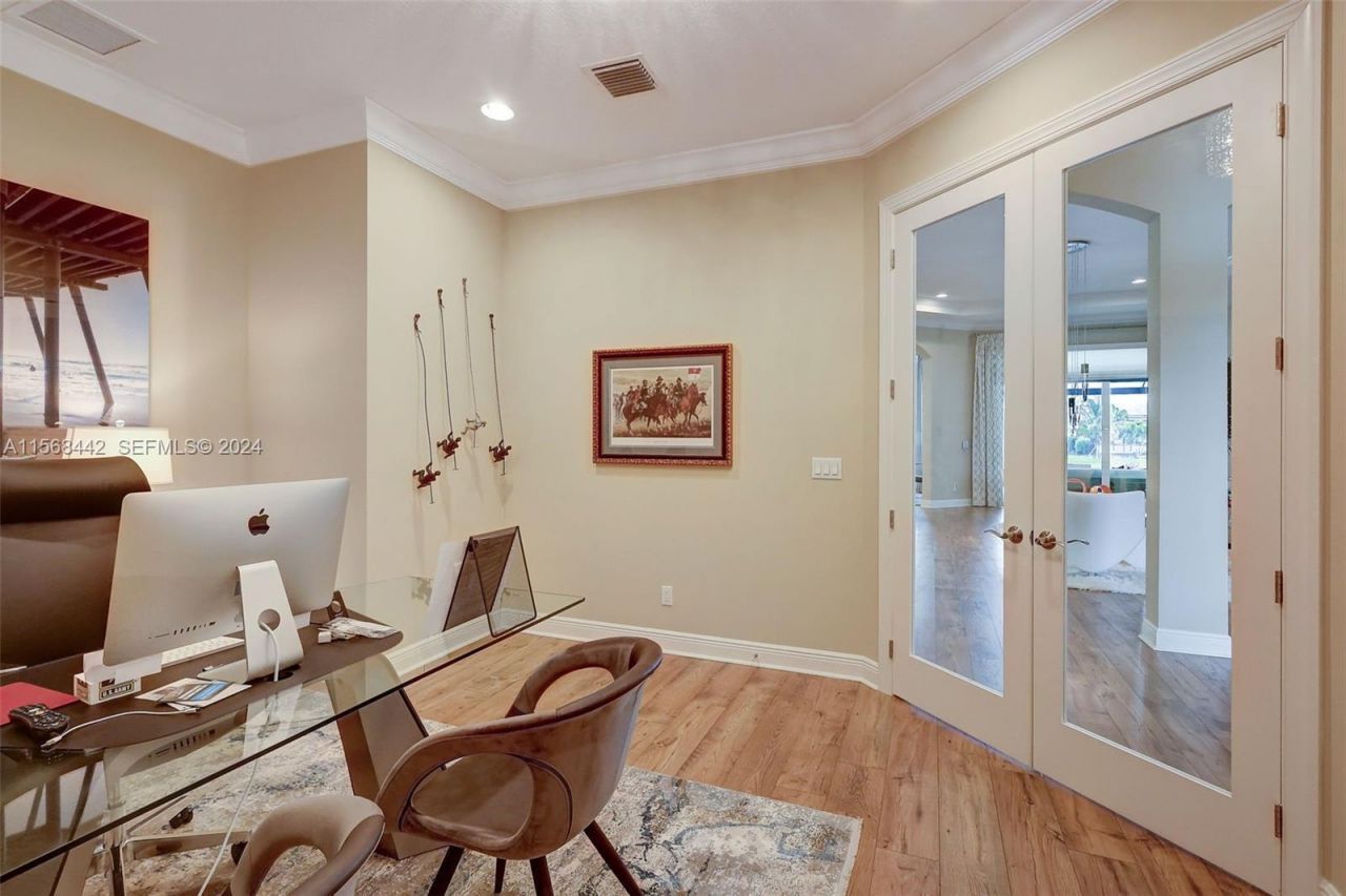 8765 SW Flutto Way, Port Saint Lucie, FL 34987 Photo