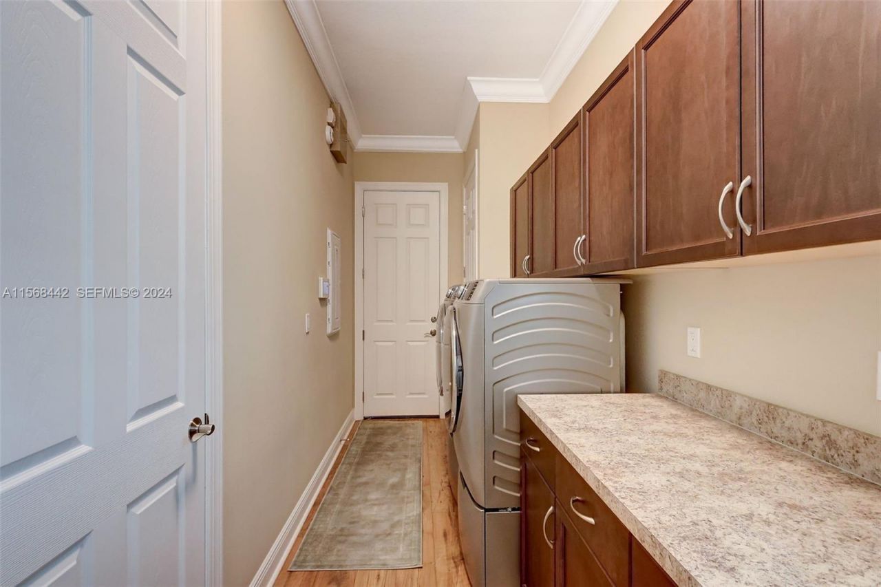 8765 SW Flutto Way, Port Saint Lucie, FL 34987 Photo