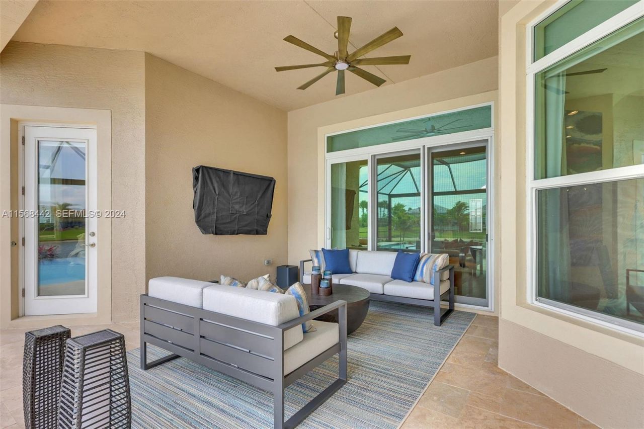 8765 SW Flutto Way, Port Saint Lucie, FL 34987 Photo