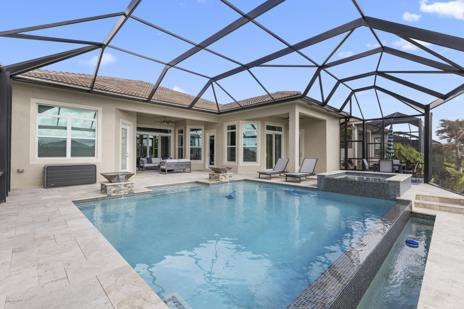 8765 SW Flutto Way, Port Saint Lucie, FL 34987 Photo