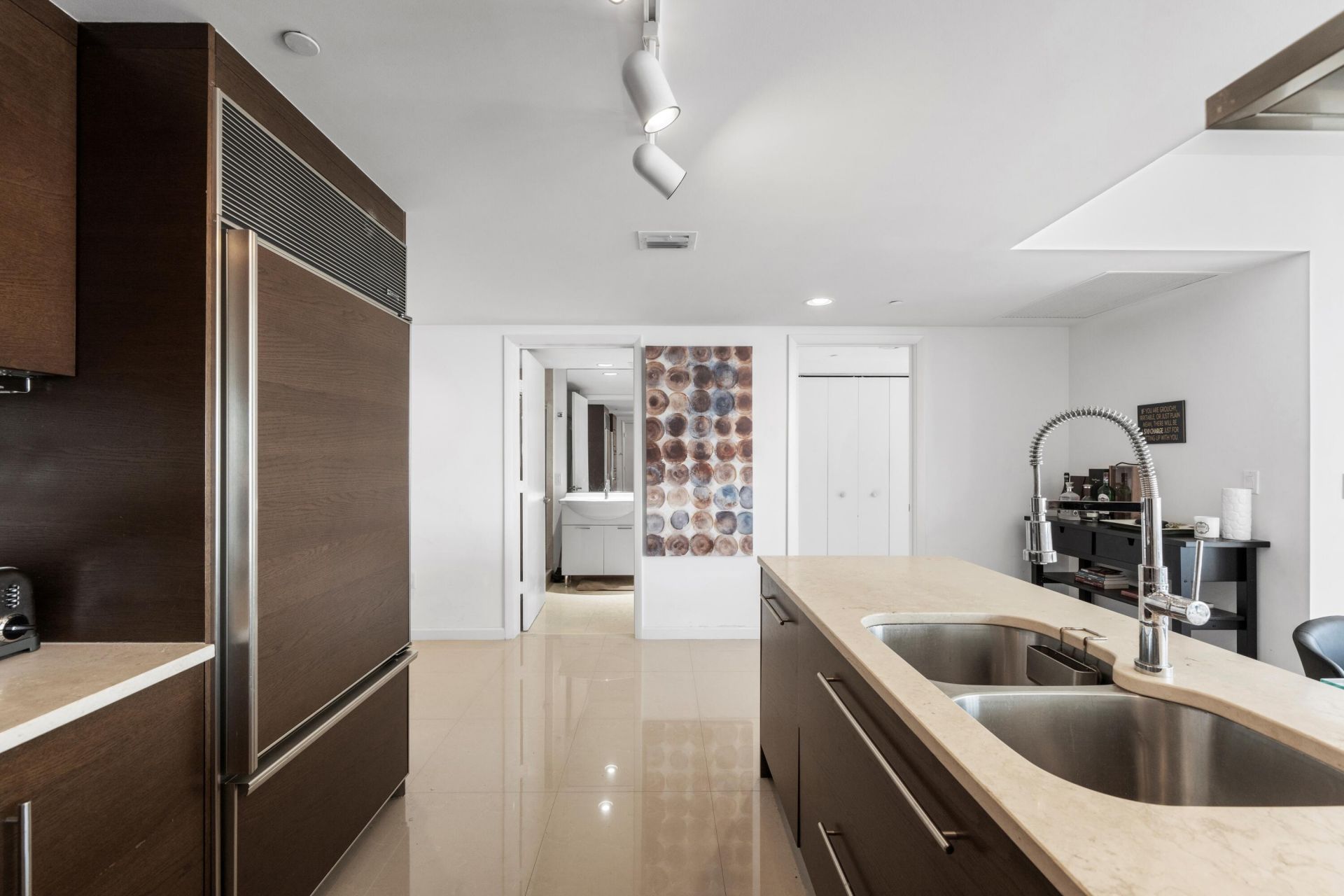 495 Brickell Avenue, Unit 811, Miami, FL 33131 Photo