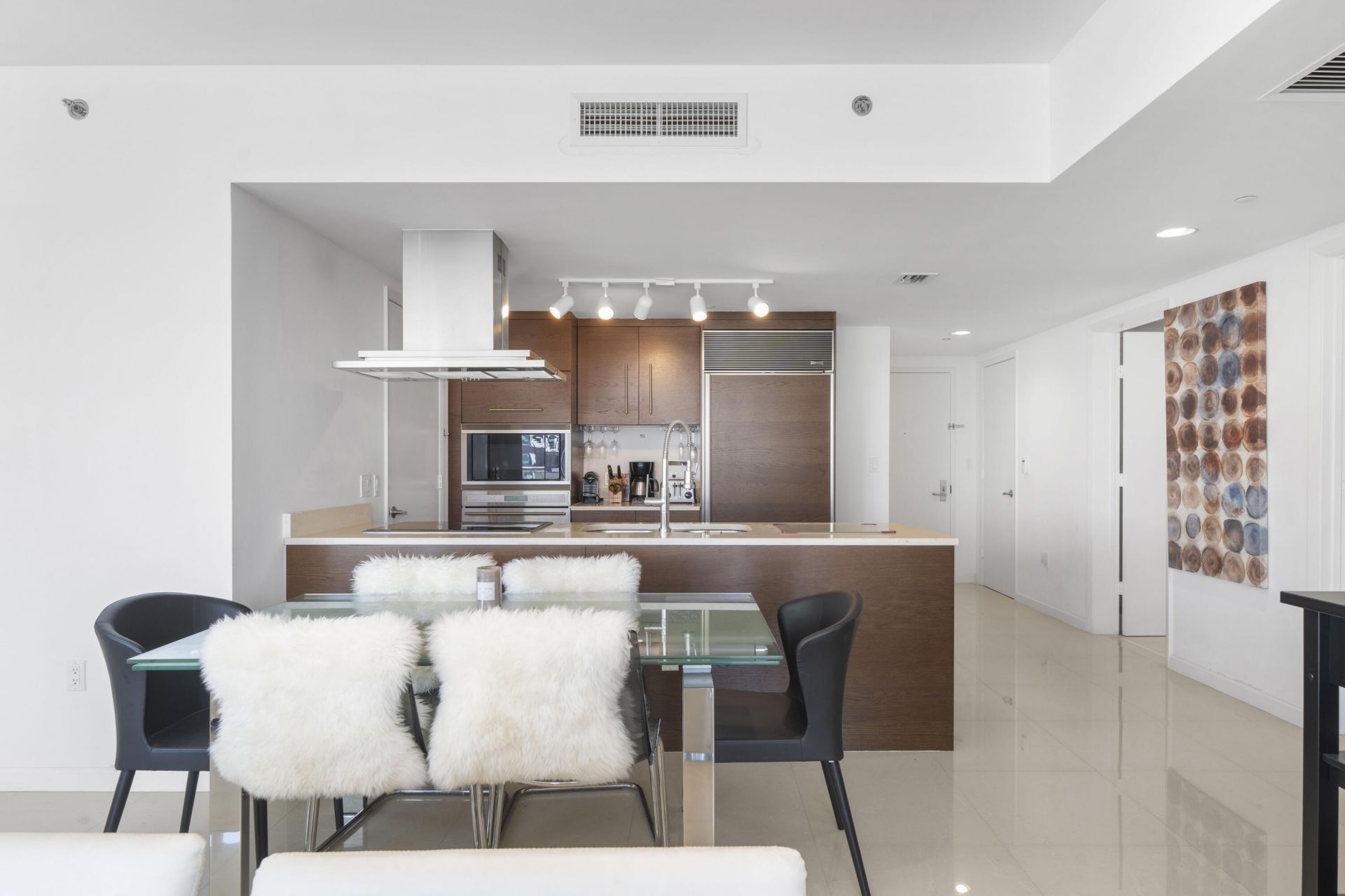 495 Brickell Avenue, Unit 811, Miami, FL 33131 Photo