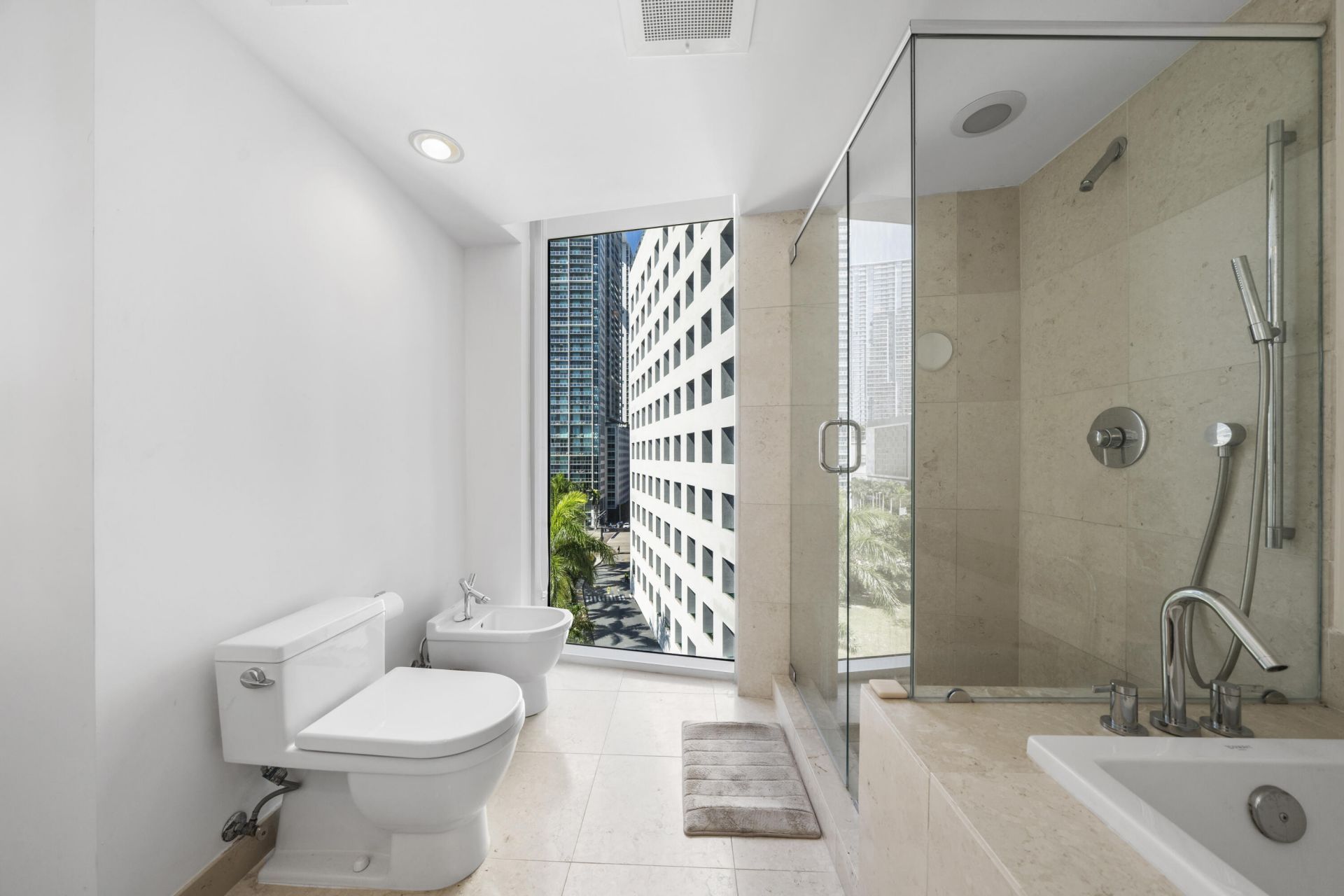 495 Brickell Avenue, Unit 811, Miami, FL 33131 Photo