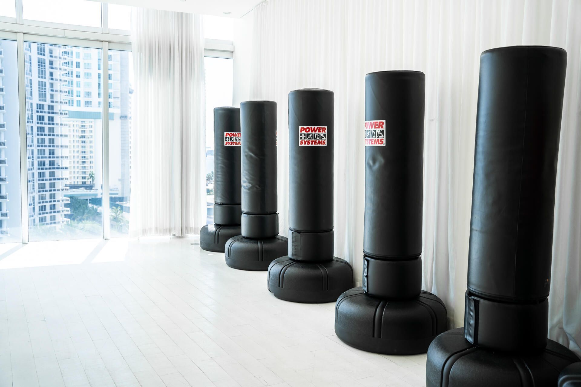 495 Brickell Avenue, Unit 811, Miami, FL 33131 Photo