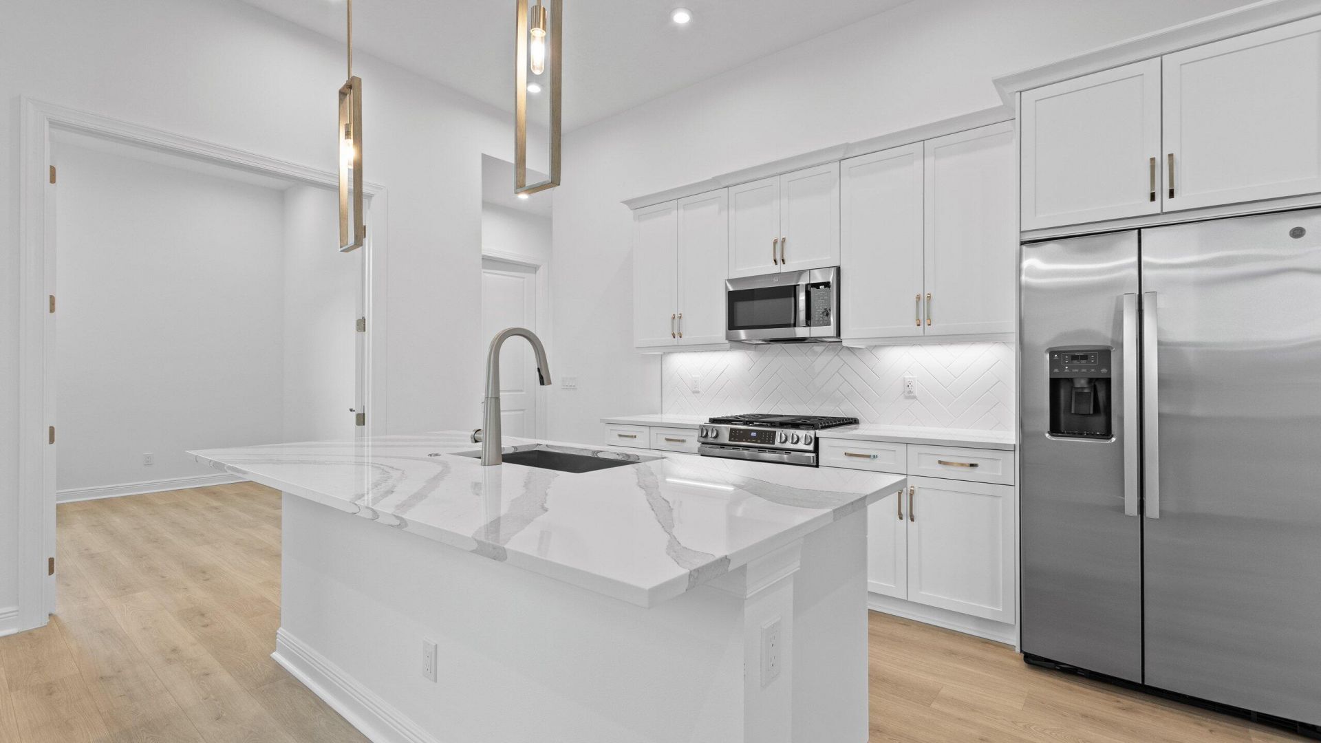 308 SE Via Sangro, Port Saint Lucie, FL 34952 Photo