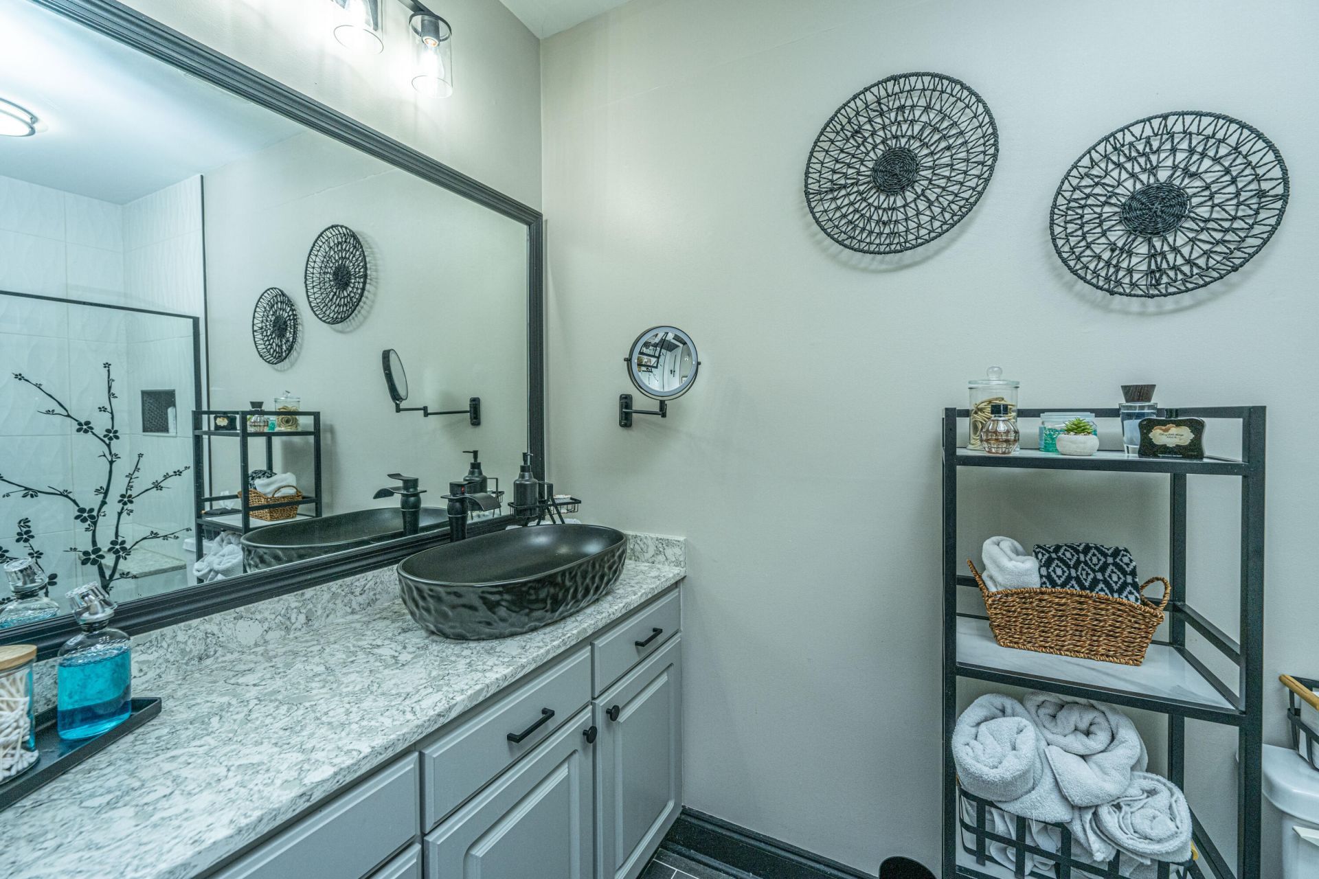 1025 Riverland Woods Place Photo 15