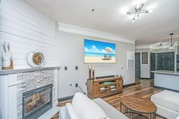 1025 Riverland Woods Place photo 4