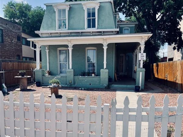 211 Broadway Avenue, Pueblo, CO 81004