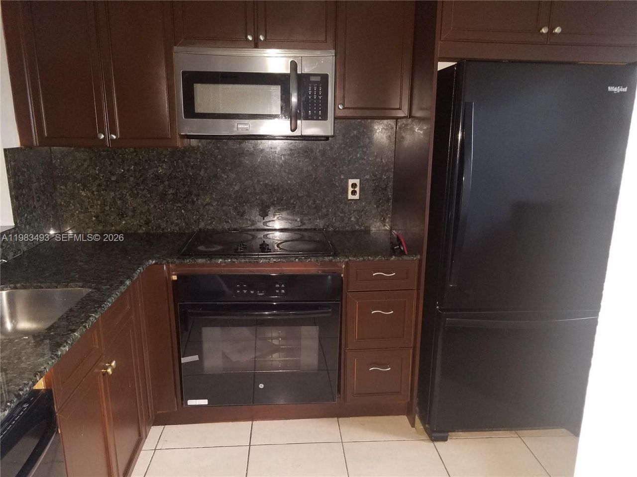 426 NE 210th Cir Ter , Unit 101-2, Miami, FL 33179 Photo