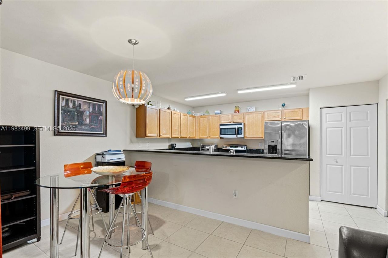 22401 SW 88th Pl , Unit 12-27, Cutler Bay, FL 33190 Photo