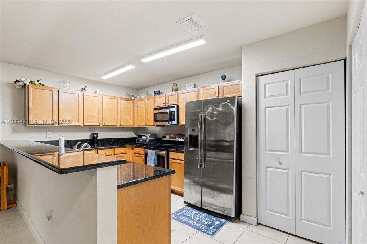 22401 SW 88th Pl , Unit 12-27, Cutler Bay, FL 33190 Photo