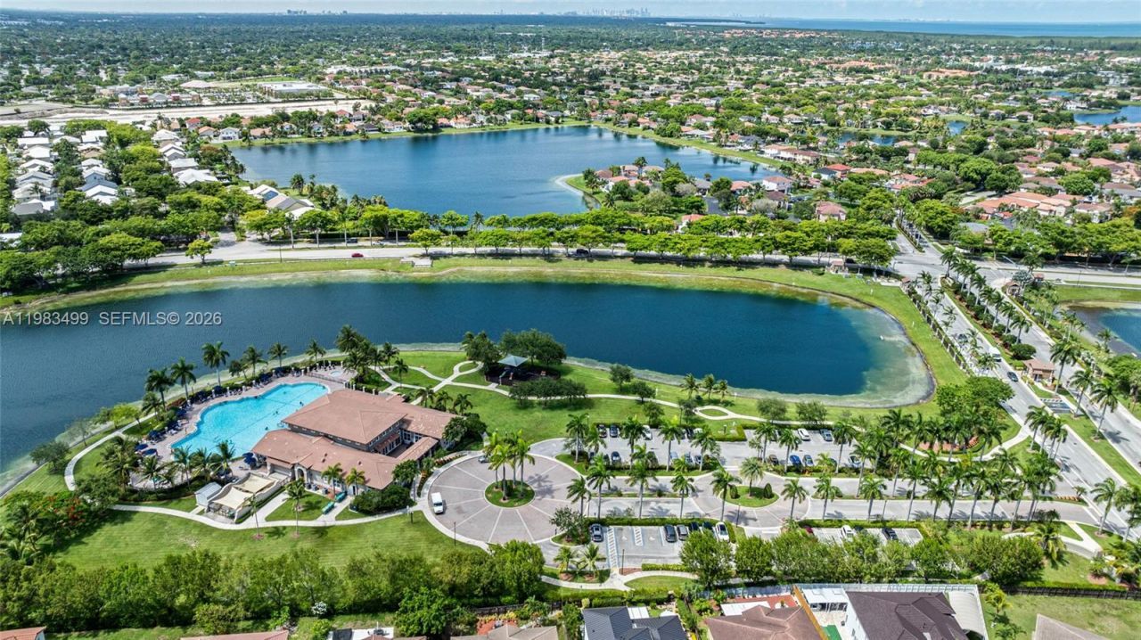 22401 SW 88th Pl , Unit 12-27, Cutler Bay, FL 33190 Photo