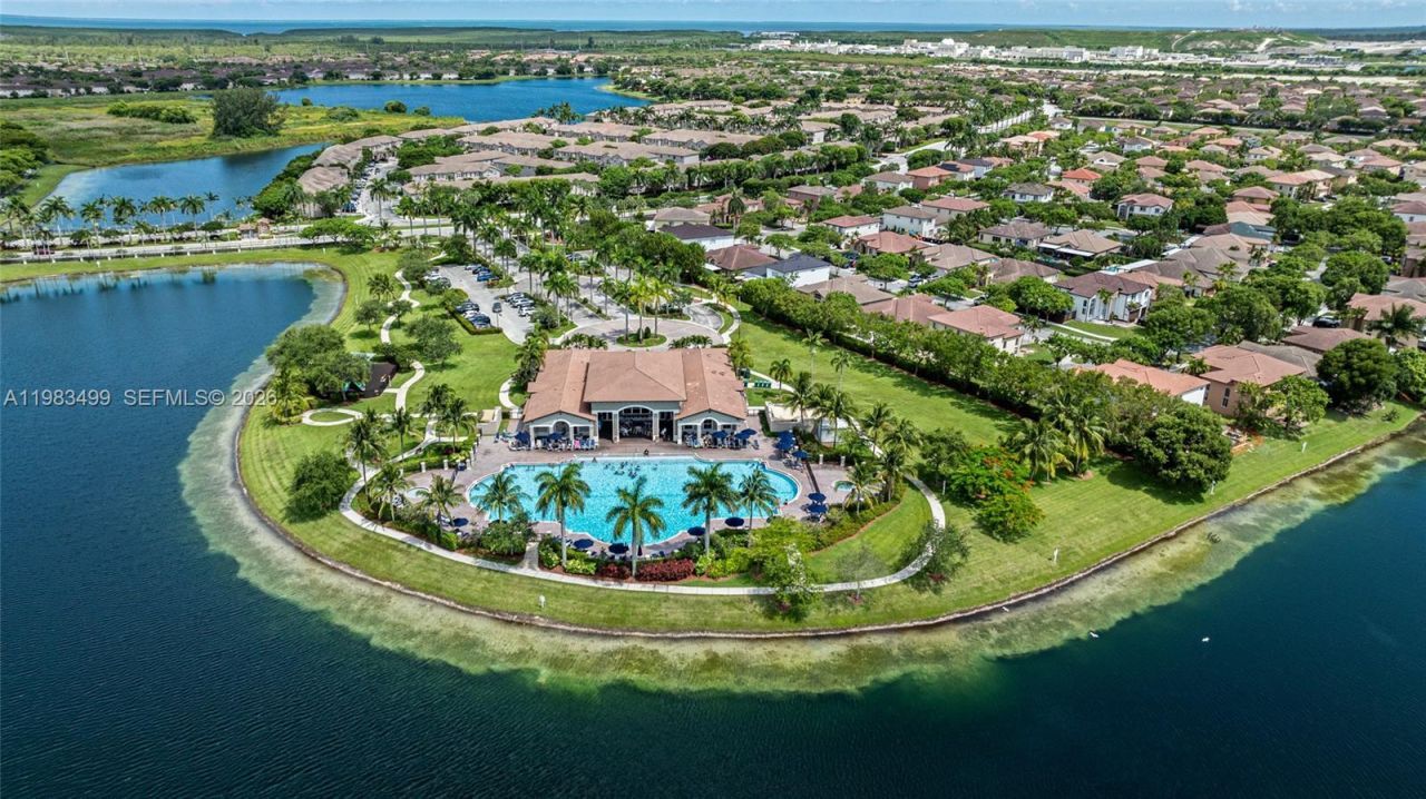 22401 SW 88th Pl , Unit 12-27, Cutler Bay, FL 33190 Photo