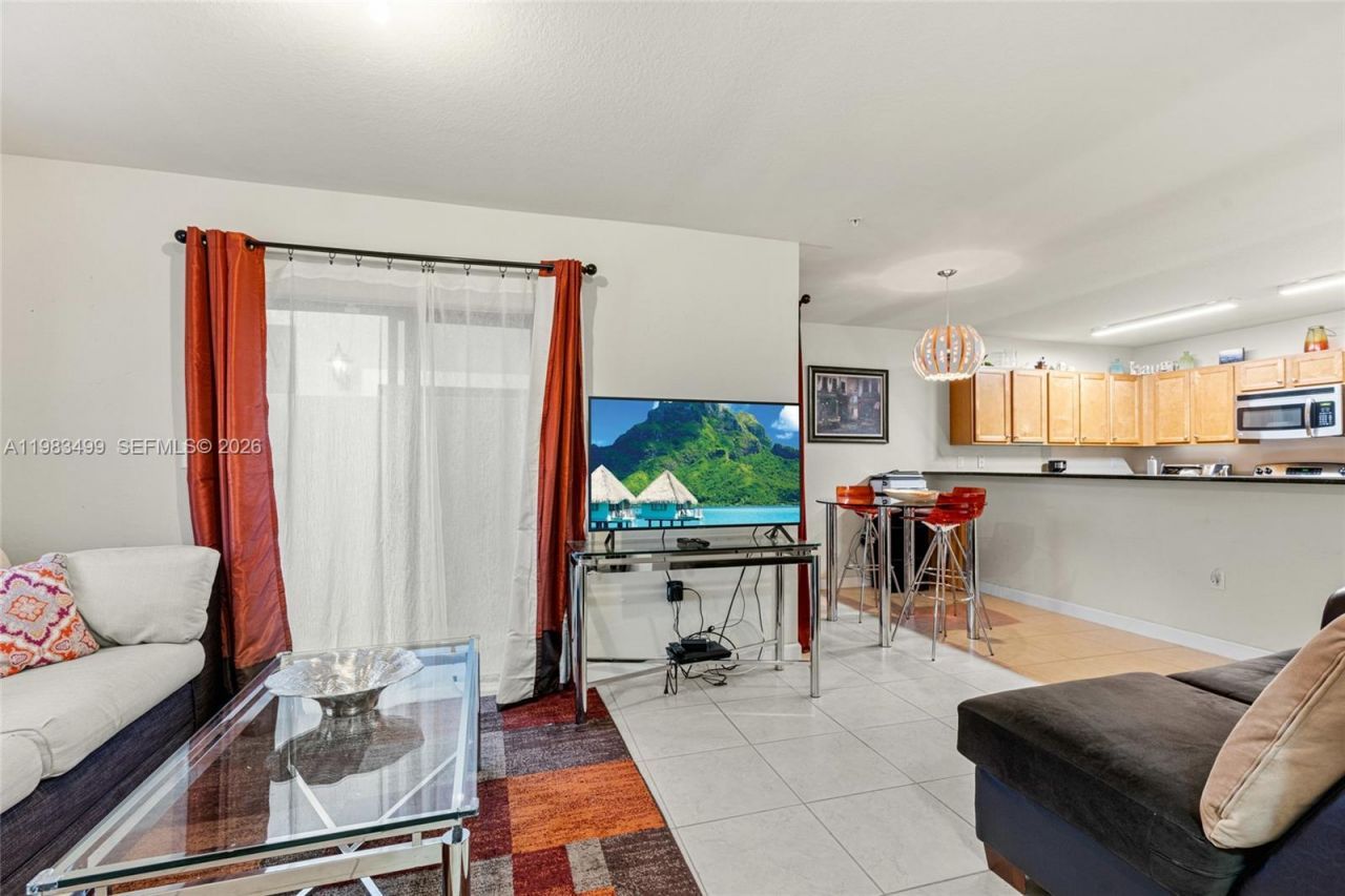 22401 SW 88th Pl , Unit 12-27, Cutler Bay, FL 33190 Photo