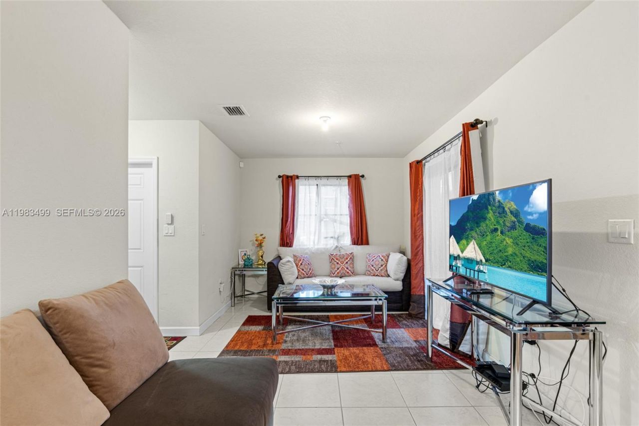 22401 SW 88th Pl , Unit 12-27, Cutler Bay, FL 33190 Photo