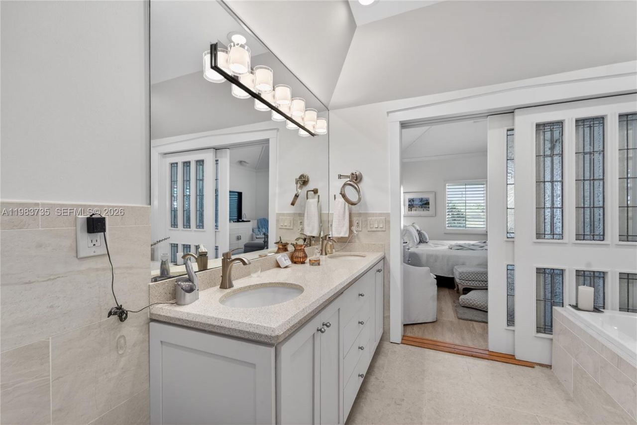 851 Saturn St , Unit D, Jupiter, FL 33477 Photo