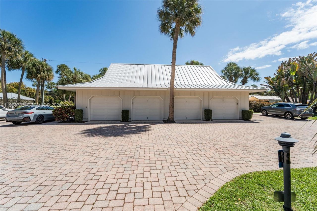 851 Saturn St , Unit D, Jupiter, FL 33477 Photo