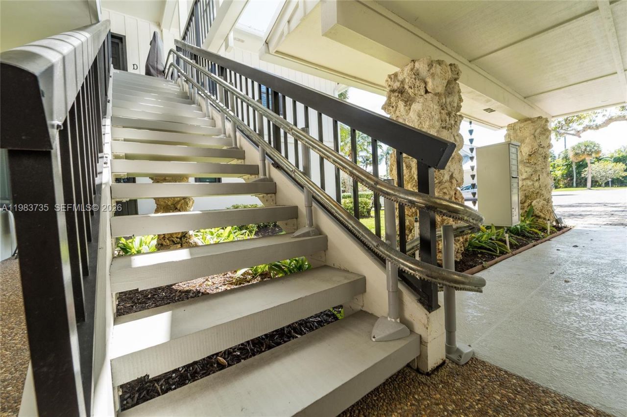 851 Saturn St , Unit D, Jupiter, FL 33477 Photo