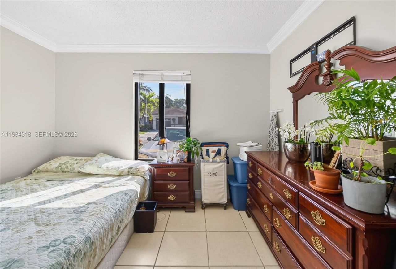 17990 SW 134th Ct , Miami, FL 33177 Photo