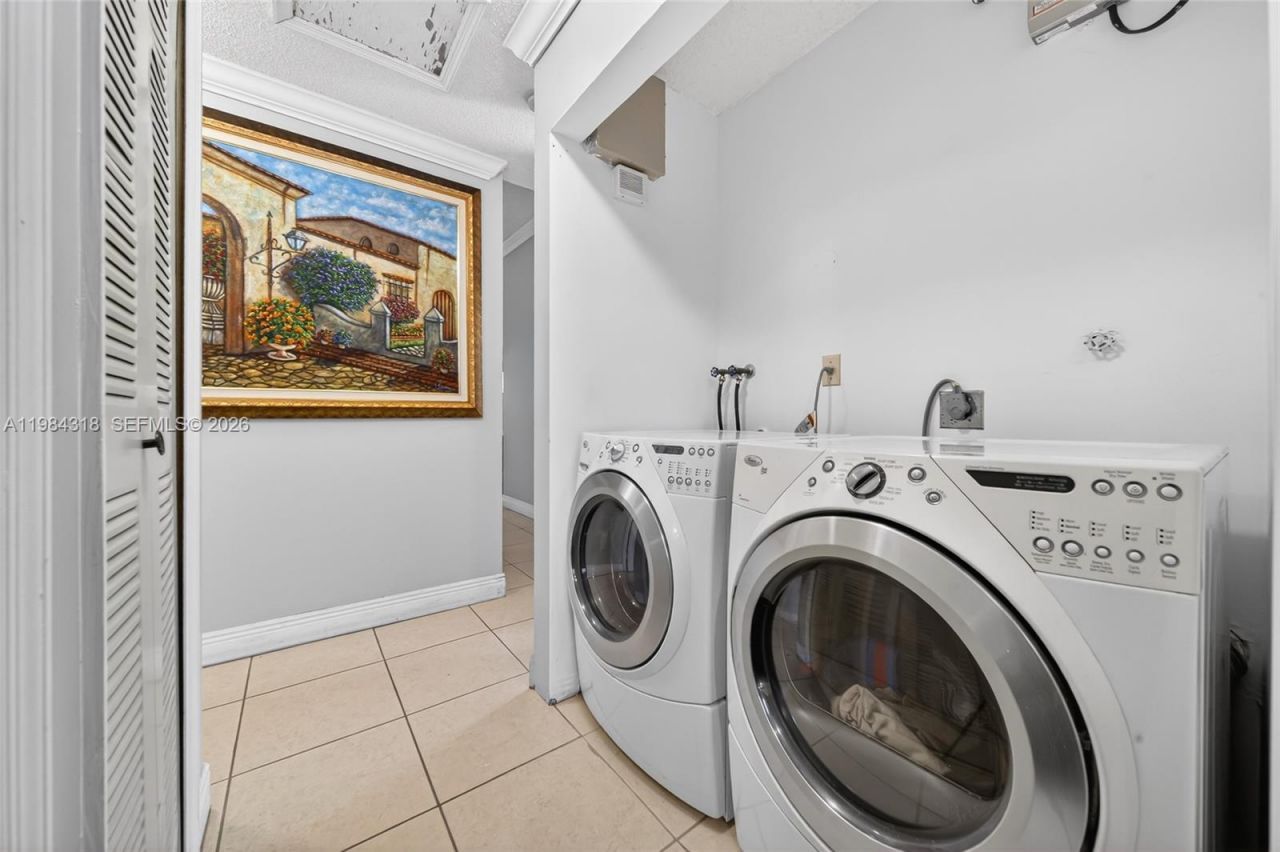 17990 SW 134th Ct , Miami, FL 33177 Photo