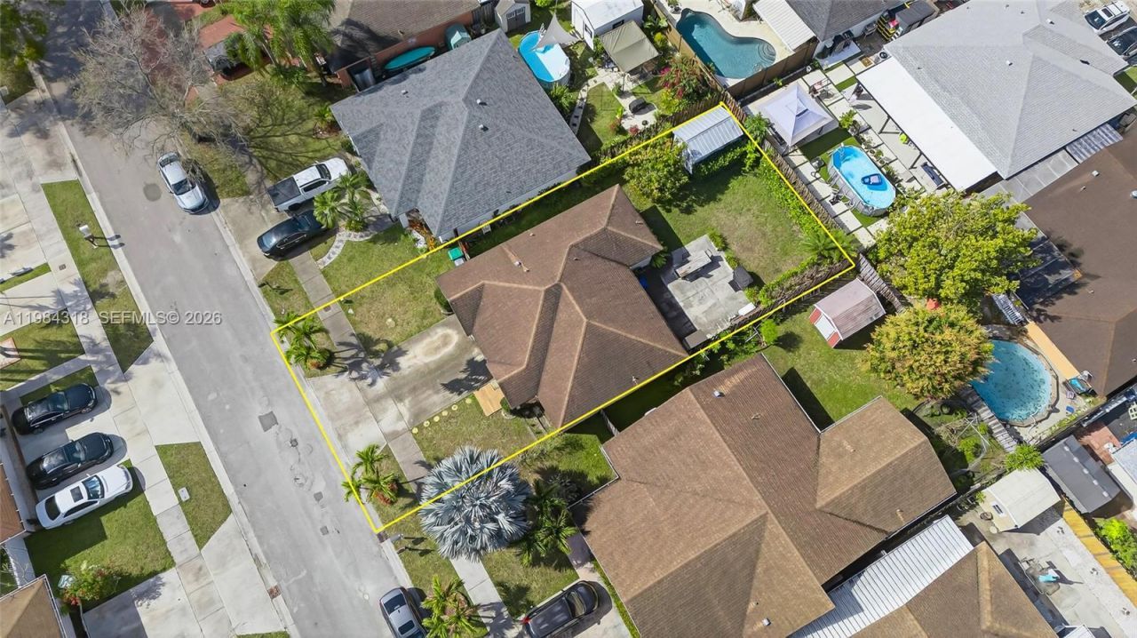 17990 SW 134th Ct , Miami, FL 33177 Photo