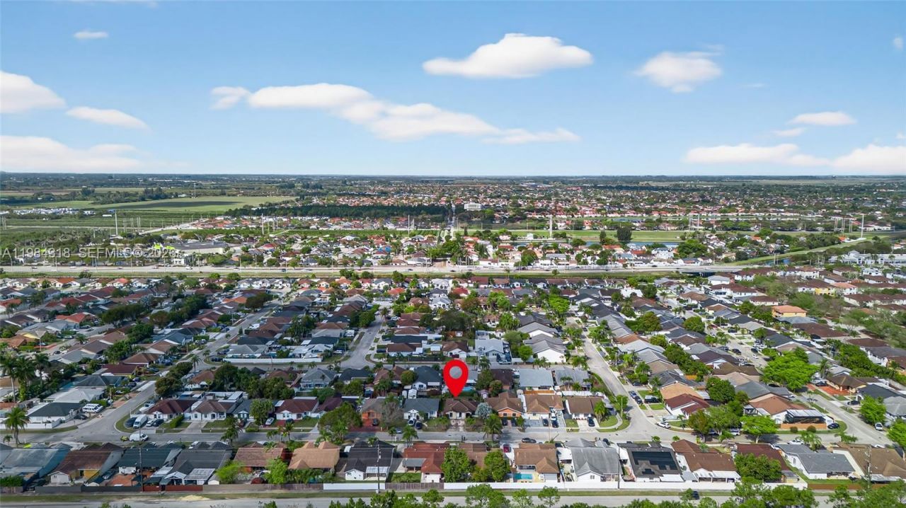 17990 SW 134th Ct , Miami, FL 33177 Photo