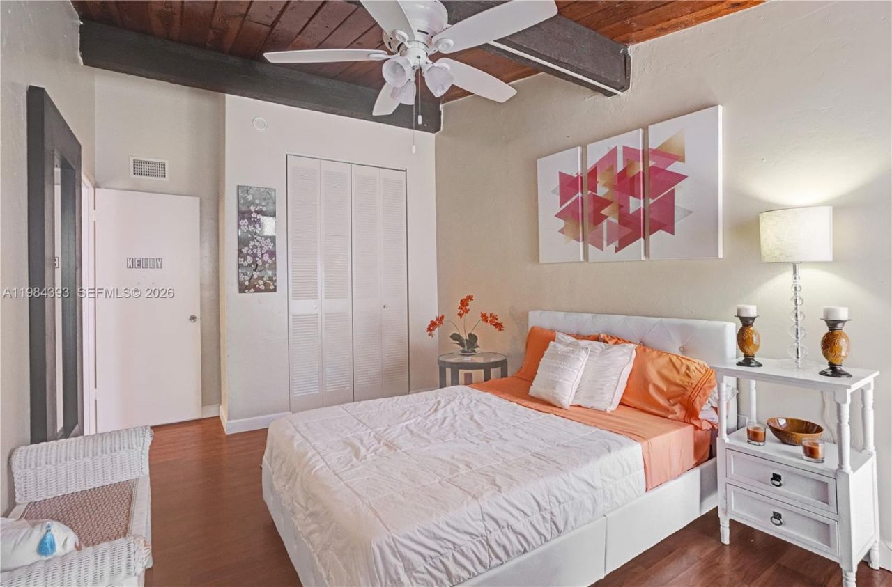 19220 NE 25th Ave, Unit 271B, Miami, FL 33180 Photo