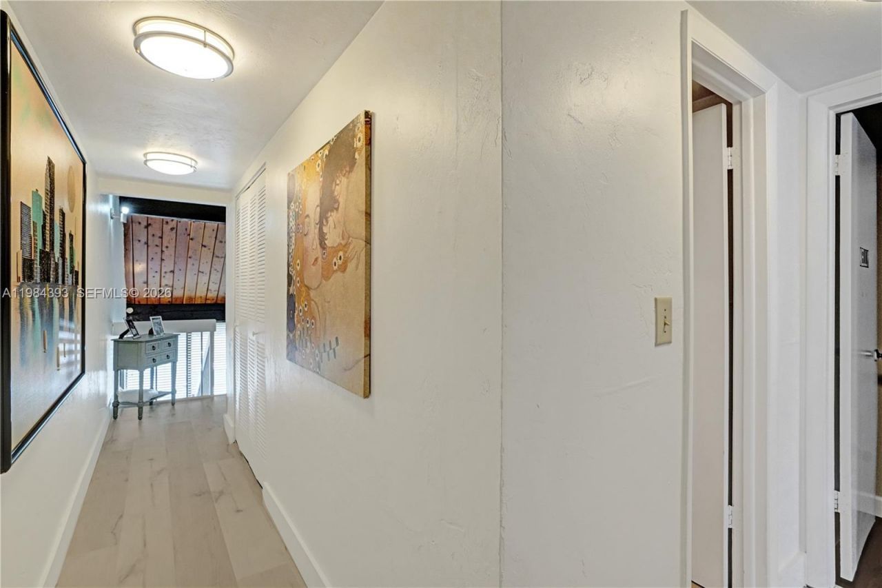 19220 NE 25th Ave, Unit 271B, Miami, FL 33180 Photo