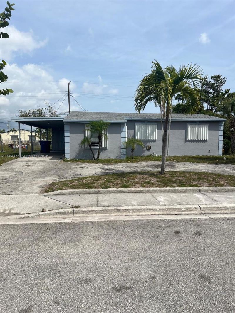 1020 W 2nd St , Riviera Beach, FL 33404 Photo