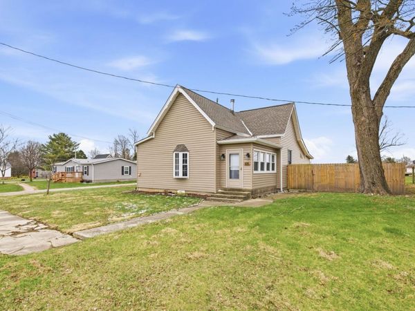 105 E Adams Street, Kirklin, IN 46050