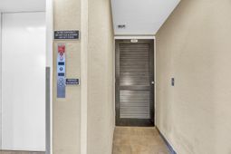 100 Ocean Creek Dr. photo 4