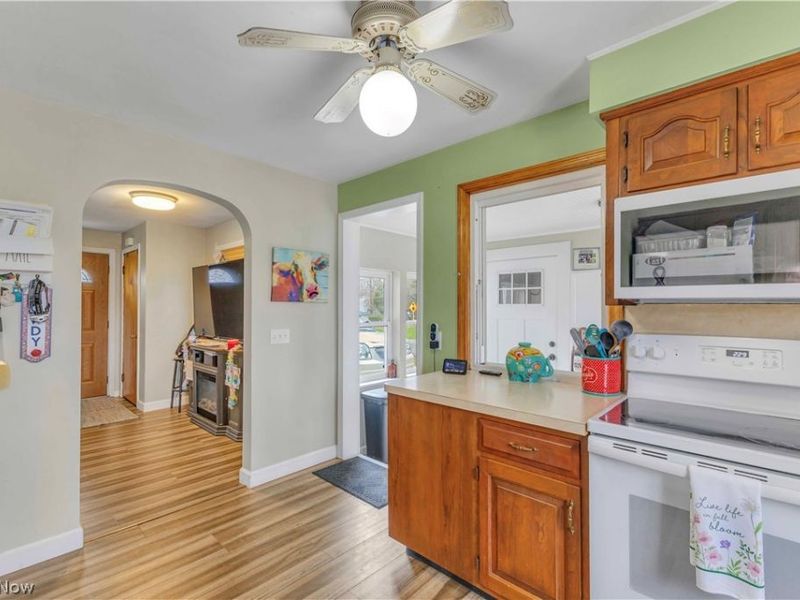 10273 E River Road, Elyria, OH 44035 Photo 10