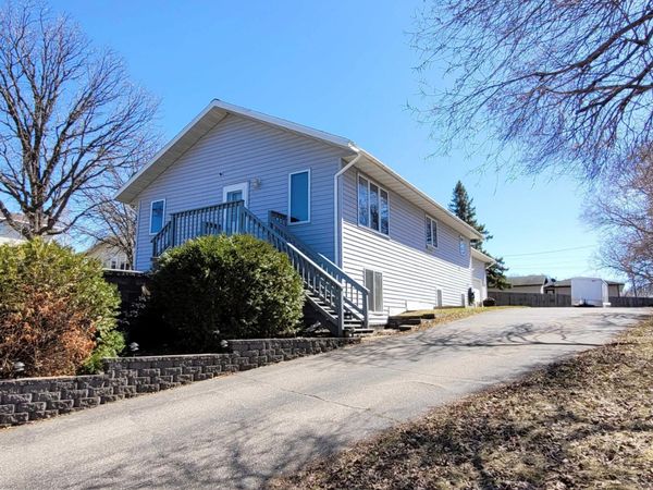 513 North Street E, Detroit Lakes, MN 56501