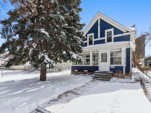 1360 Hewitt Avenue, Saint Paul, MN 55104