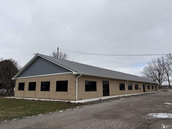 803 Nadeau Road, Monroe, MI 48162