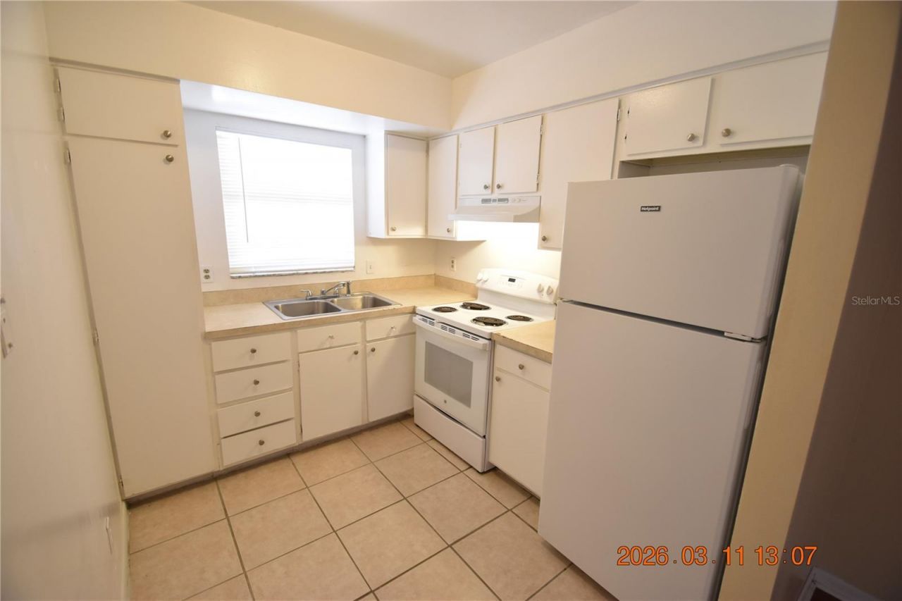 3910 44th Street N, Unit C9, Saint Petersburg, FL 33714 Photo