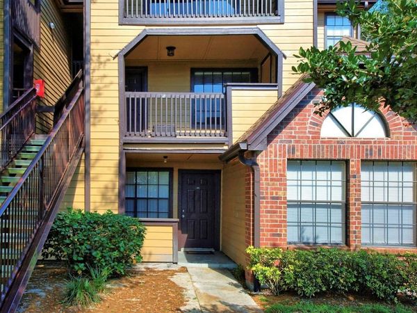 355 LAKEPOINTE DRIVE, Unit 204, ALTAMONTE SPRINGS, FL 32701