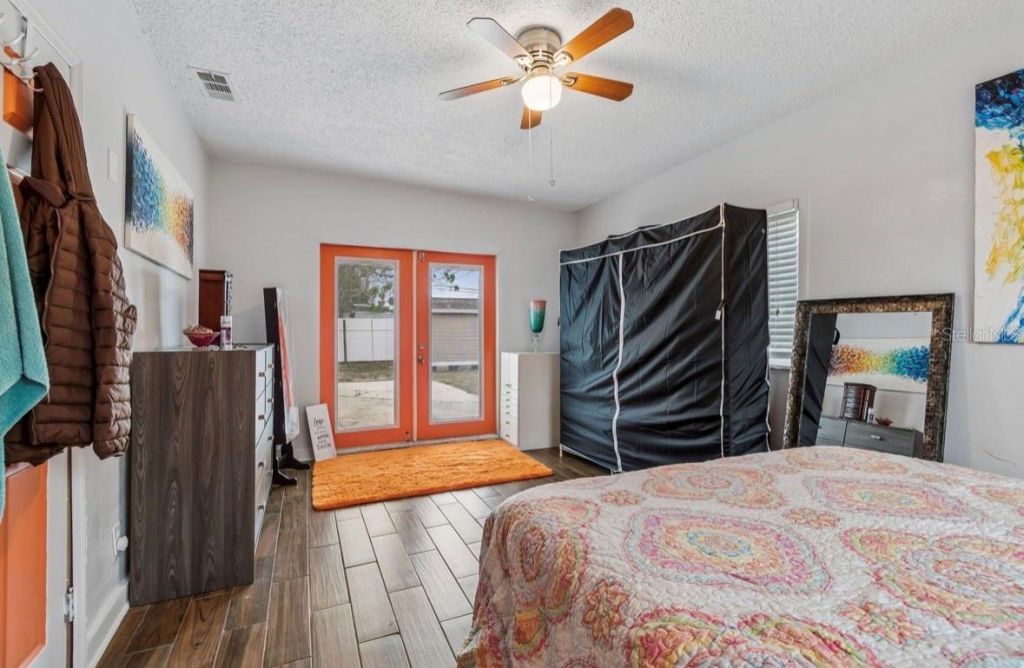 4479 Porpoise Drive Se, Saint Petersburg, FL 33705 Photo