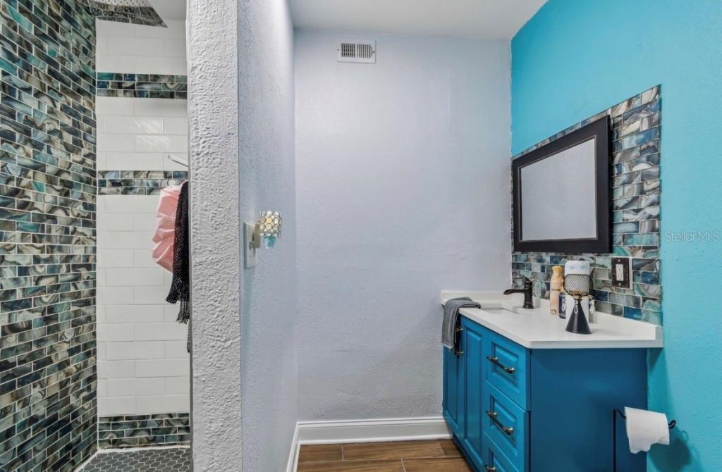 4479 Porpoise Drive Se, Saint Petersburg, FL 33705 Photo