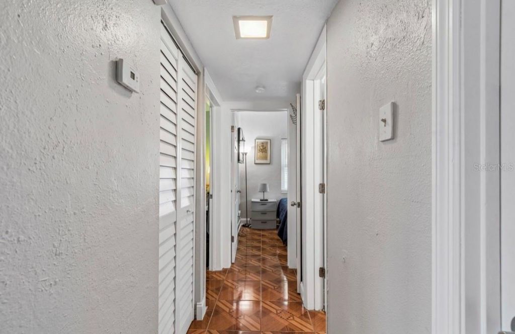 4479 Porpoise Drive Se, Saint Petersburg, FL 33705 Photo