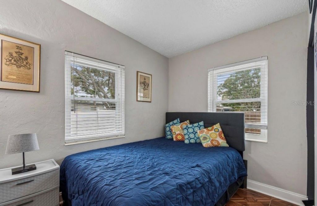 4479 Porpoise Drive Se, Saint Petersburg, FL 33705 Photo