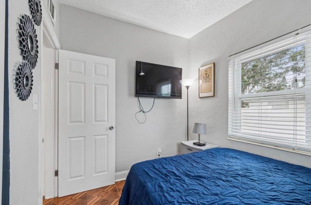 4479 Porpoise Drive Se, Saint Petersburg, FL 33705 Photo