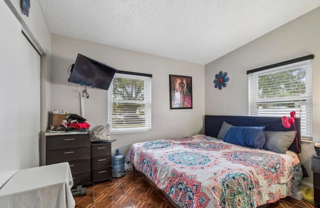 4479 Porpoise Drive Se, Saint Petersburg, FL 33705 Photo